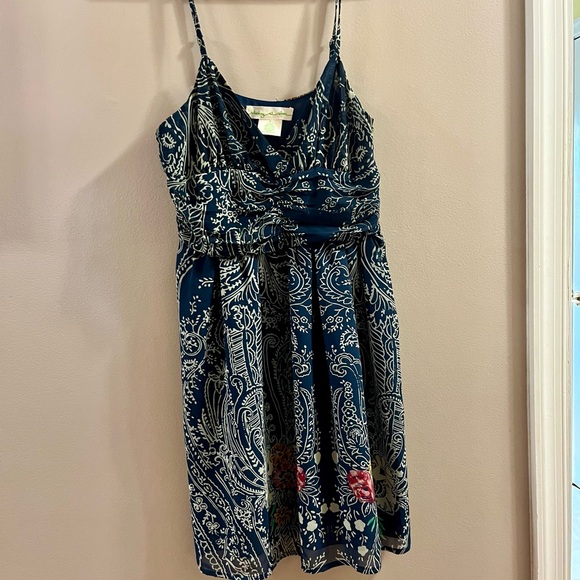 Anthropologie/Staring at Stars Navy Blue Paisley Floral Dress Size 4 - Picture 5 of 9